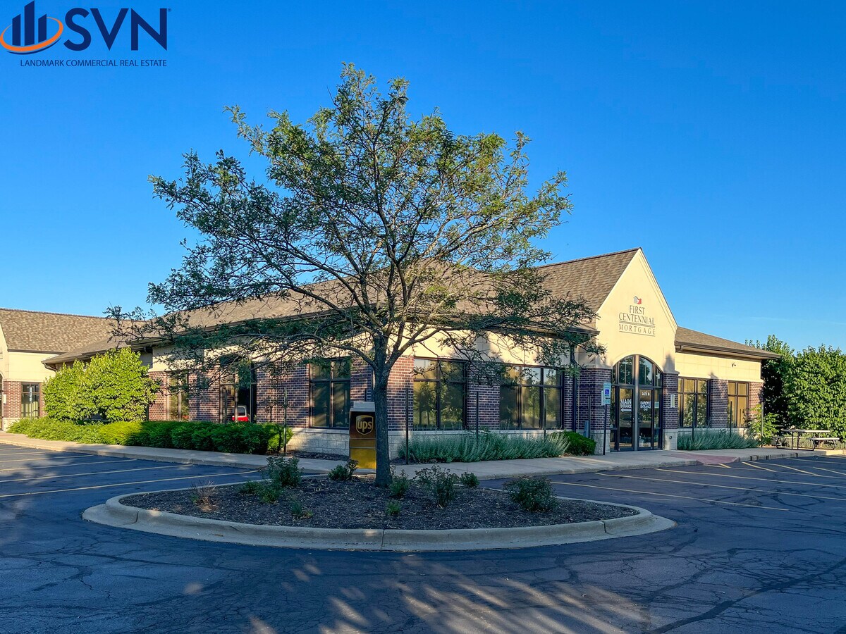 2471 W Sullivan Rd, Aurora, IL 60506