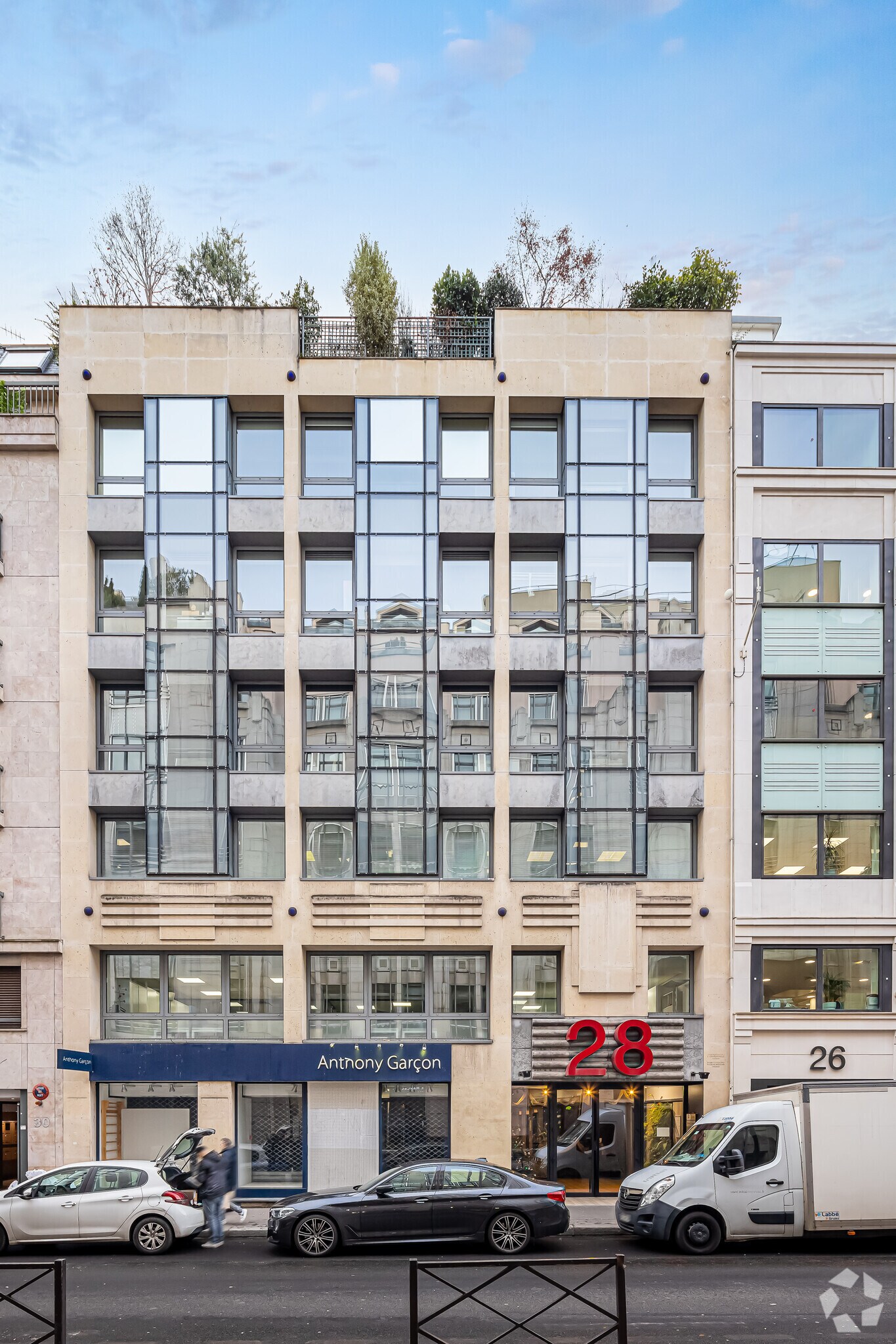 28 Rue De Berri, Paris for lease Primary Photo- Image 1 of 8