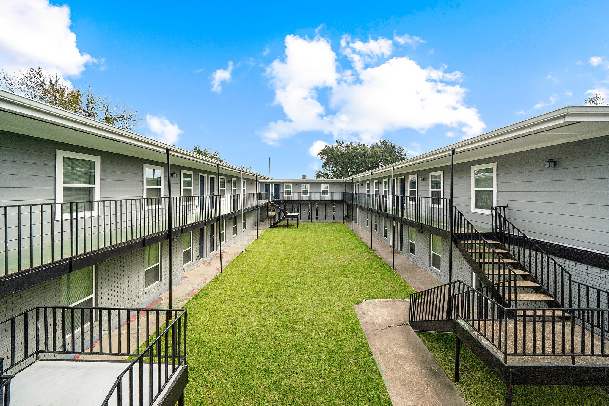 6403 Sloan St, Houston, TX 77087 Sloan Garden Apartments