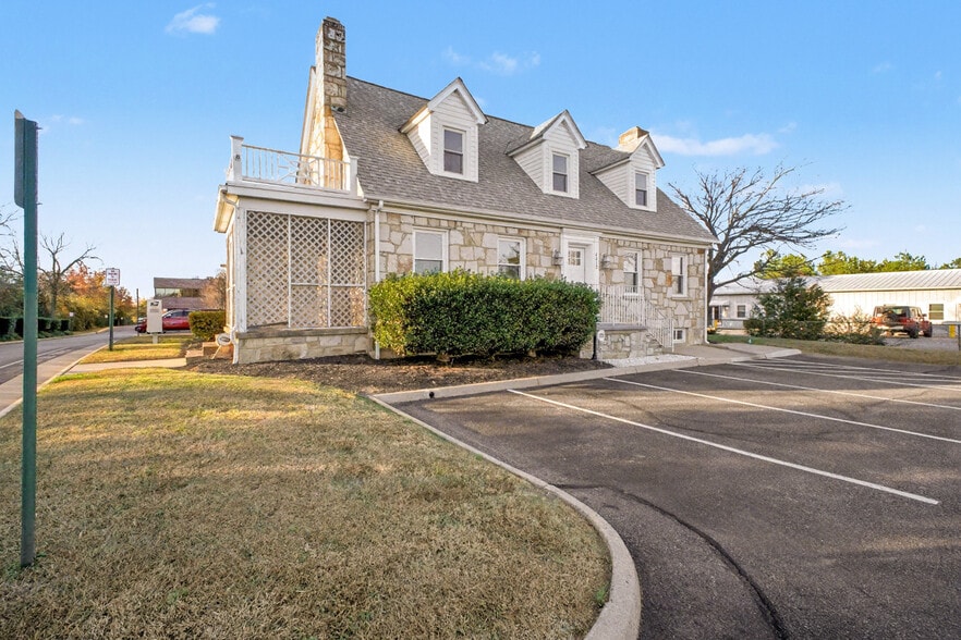 4412 Lafayette Blvd, Fredericksburg, VA for lease - Building Photo - Image 3 of 30