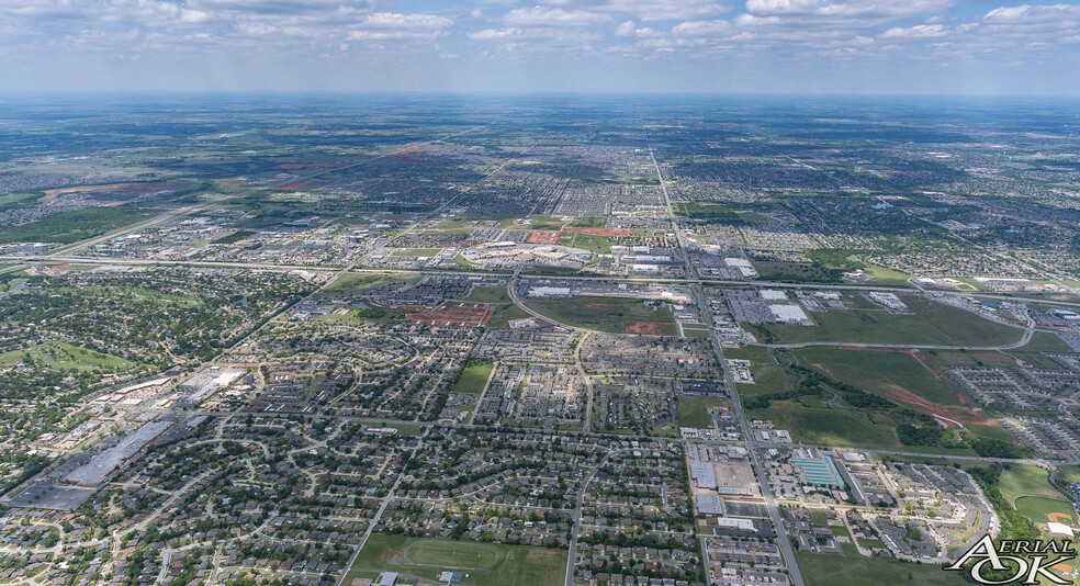 SW/C W Memorial Road & Blackwelder Ave, Oklahoma City, OK for sale - Aerial - Image 3 of 4