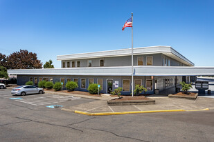 Columbia Pacific Plaza - Warehouse