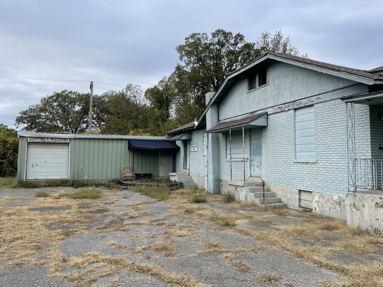 1063 E Parkway South, Memphis, TN for sale - Building Photo - Image 1 of 31