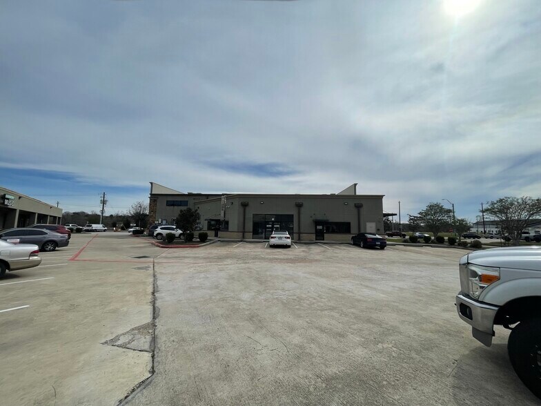 3800 FM-528 Rd E, Friendswood, TX for lease - Building Photo - Image 3 of 9