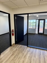 2025 N 3rd St, Phoenix, AZ for lease Interior Photo- Image 2 of 2