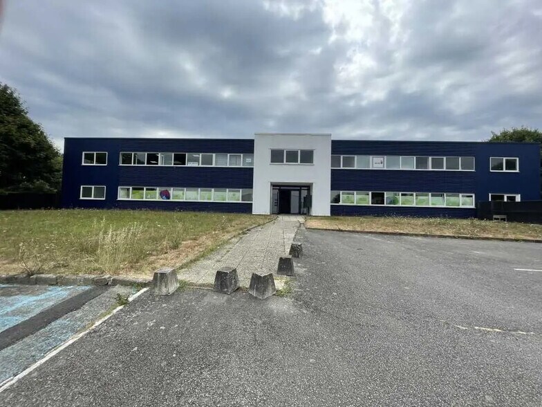 1 Rue Léon Gaumont, Orvault for lease - Building Photo - Image 1 of 6