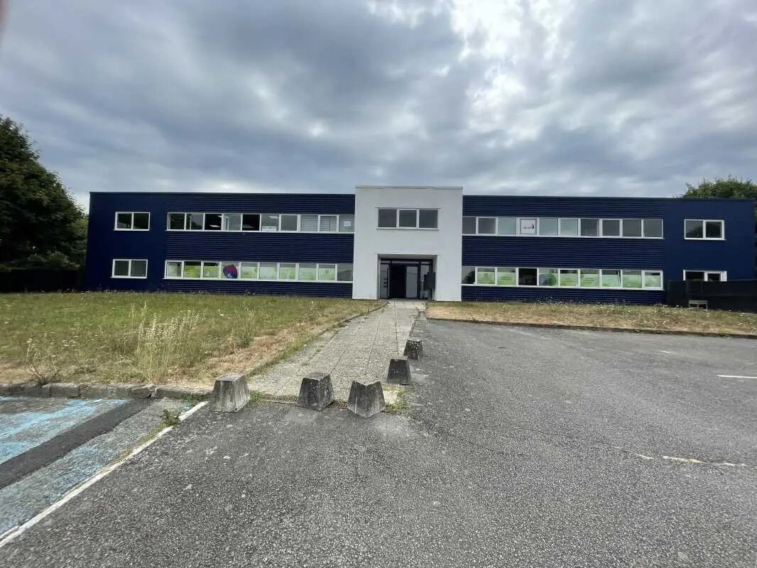 1 Rue Léon Gaumont, Orvault for lease Building Photo- Image 1 of 7