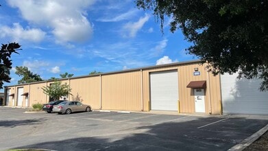 844 Whitlock Ave, Jacksonville, FL for lease Building Photo- Image 2 of 2