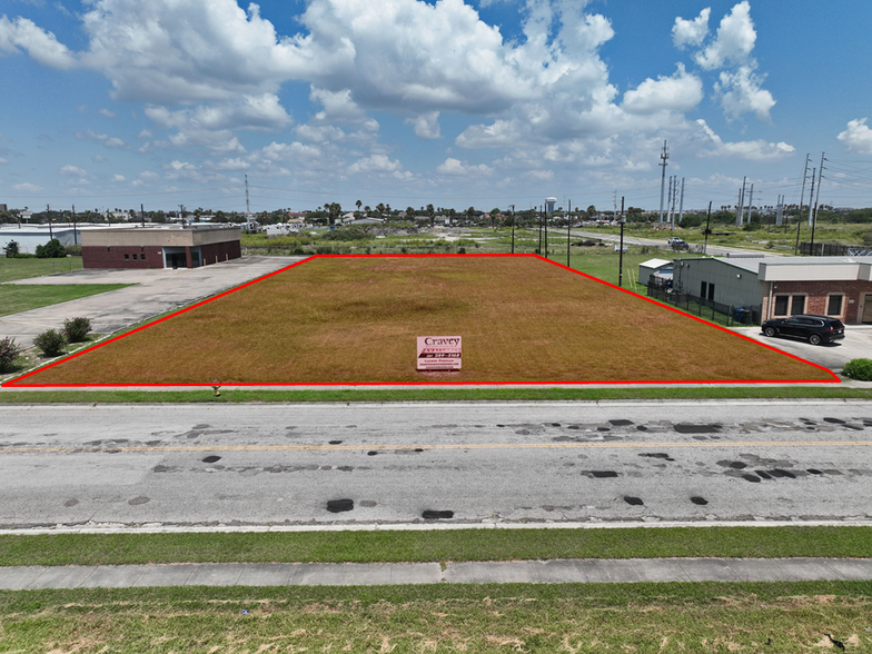 5921 Patton St, Corpus Christi, TX for sale - Building Photo - Image 3 of 4