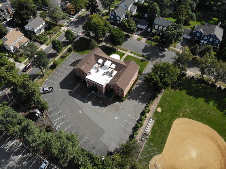 230 Sherman Ave, Glen Ridge, NJ for lease - Building Photo - Image 3 of 39