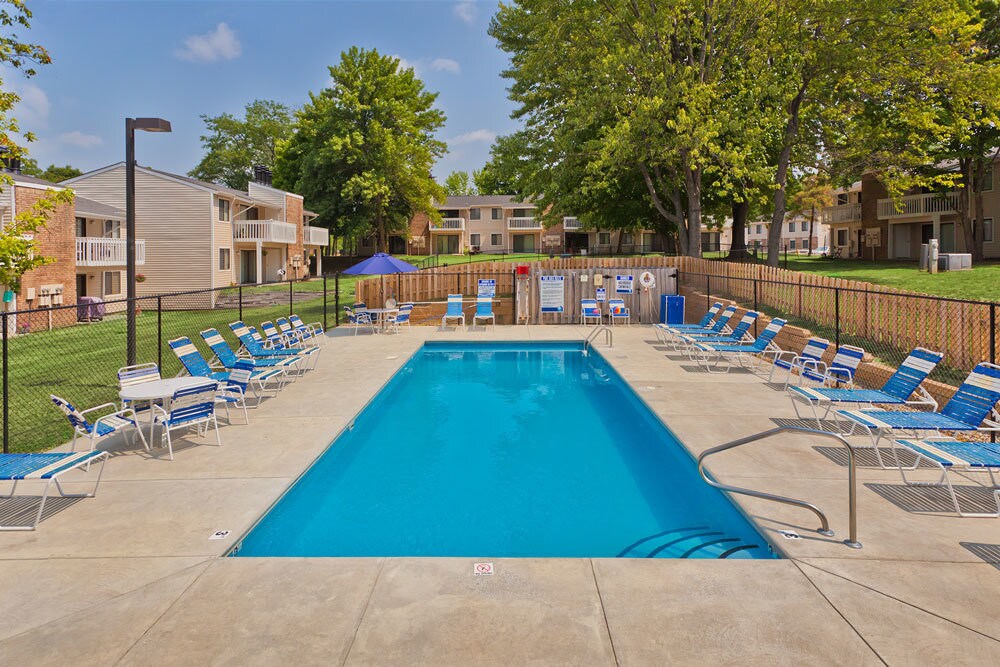 401 Harbour Town Dr, Noblesville, IN 46062