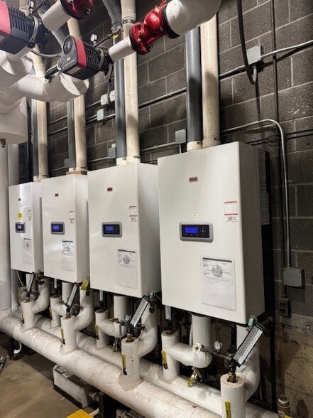 225 S 28th Ave, Wausau, WI for sale - Building Photo - Image 3 of 15