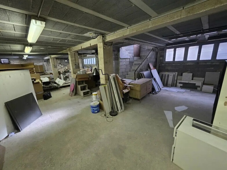 Industrial in La Trinité for lease - Interior Photo - Image 3 of 12