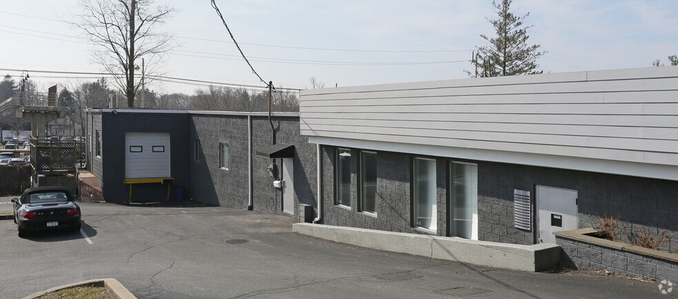 104 Bellerose Ave, East Northport, NY for sale - Building Photo - Image 1 of 1