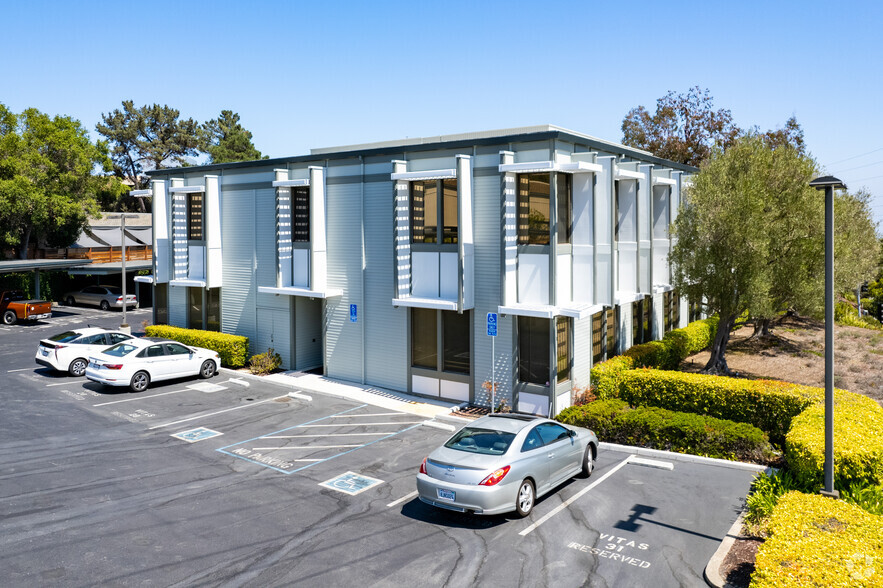 3190 Clearview Way, San Mateo, CA for lease - Building Photo - Image 1 of 4