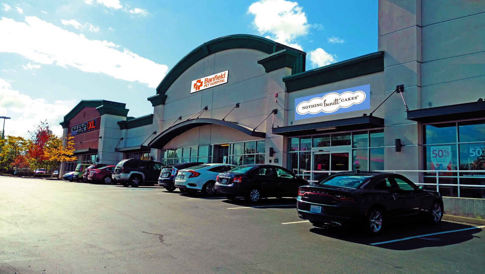 1740117461 Southcenter Pky, Tukwila, WA 98188