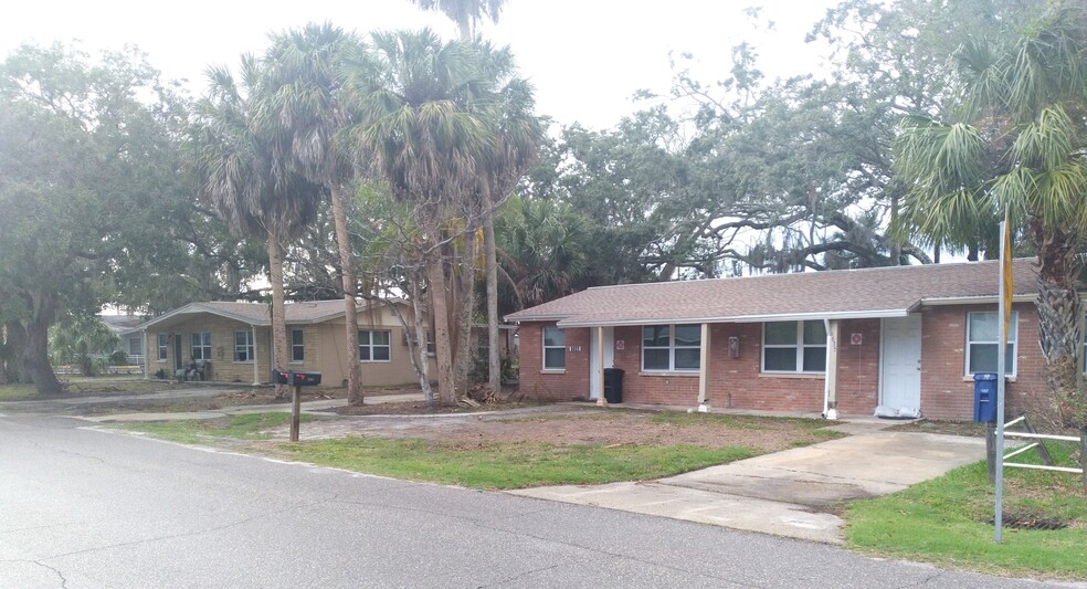 6709 River Rd, New Port Richey, FL for sale - Primary Photo - Image 1 of 4