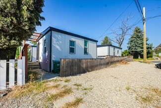 More details for 1406 Fourth Av, Trail, BC - Multifamily for Sale