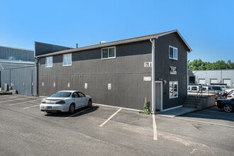 170 SW 2nd St, Loveland, CO for lease Interior Photo- Image 2 of 11