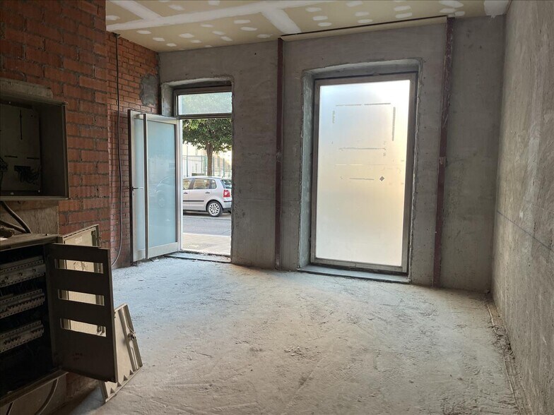 Retail in Valladolid for sale - Building Photo - Image 3 of 36
