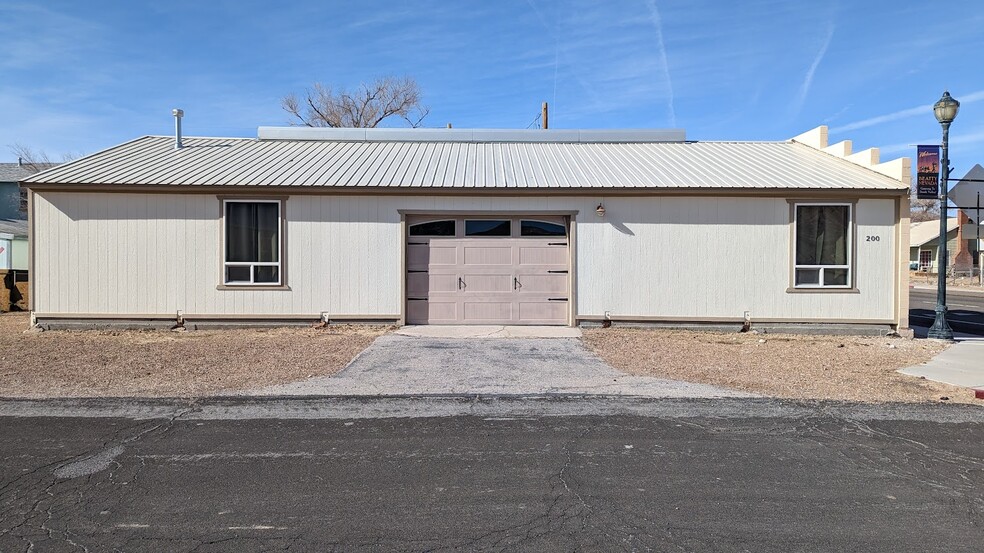 200 W McDonald St, Beatty, NV for sale - Building Photo - Image 1 of 1