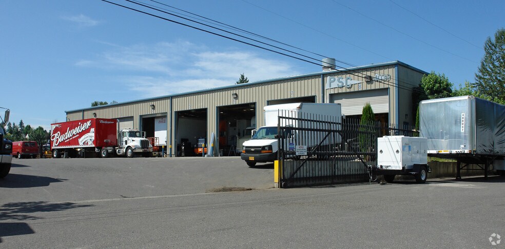 4030 NE Buffalo St, Portland, OR for lease - Primary Photo - Image 1 of 5