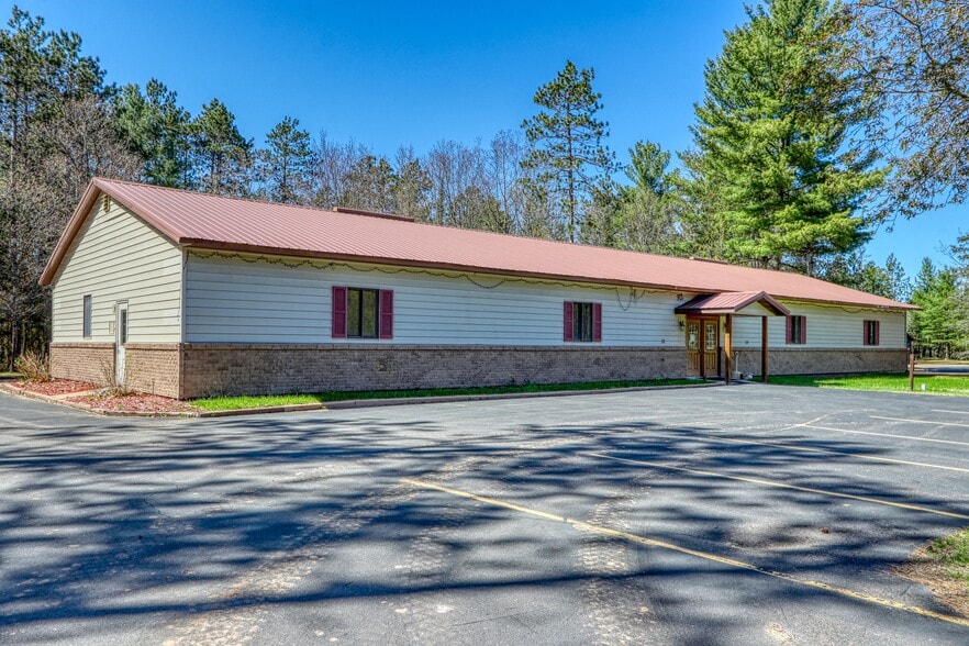 10045 N State Road 27, Hayward, WI for sale - Building Photo - Image 1 of 36