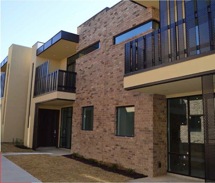 409 Shiloh Dr, Laredo, TX 78045