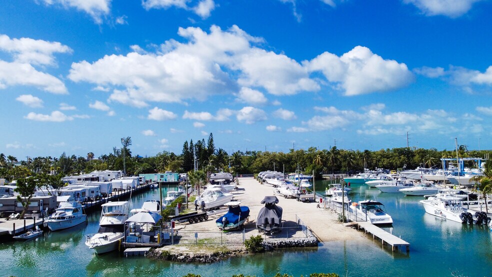 199 Morris Ave, Key Largo, FL 33037 Ocean Blue Marina