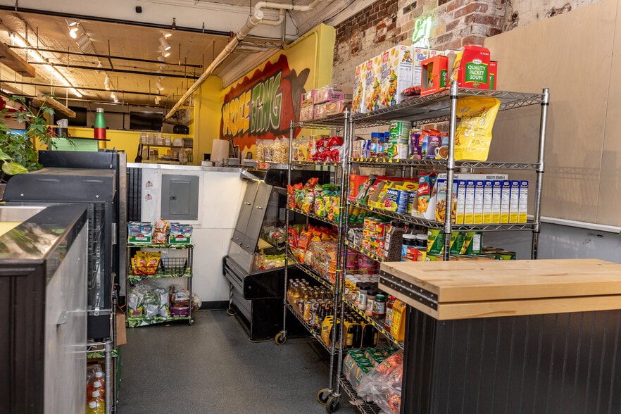 28 Monument Sq, Portland, ME for lease - Building Photo - Image 2 of 50