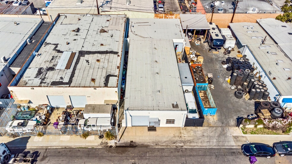 2029 W 16th St, Long Beach, CA for sale - Building Photo - Image 1 of 11
