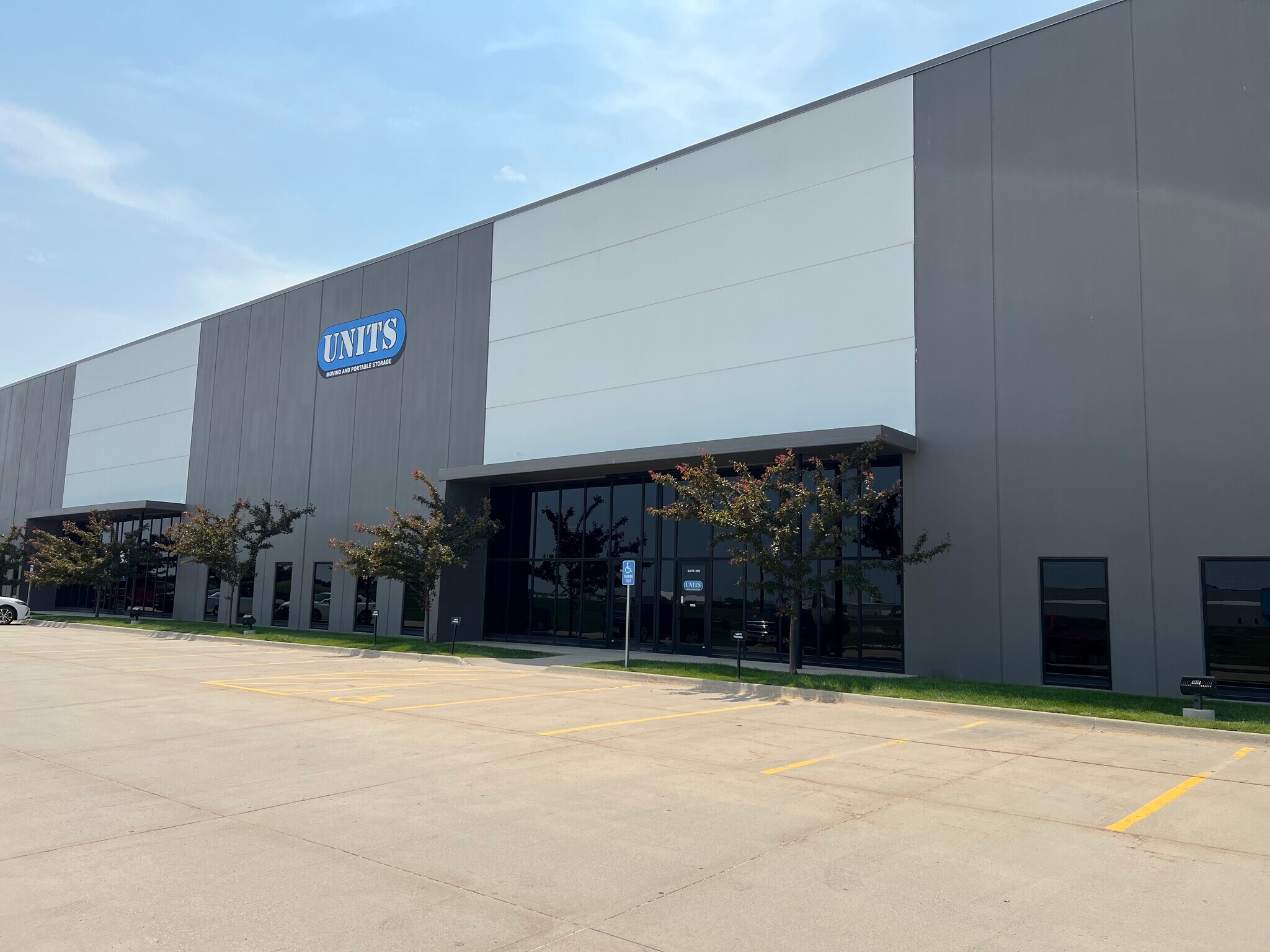 200 SE 37th St, Grimes, IA for lease Building Photo- Image 1 of 11