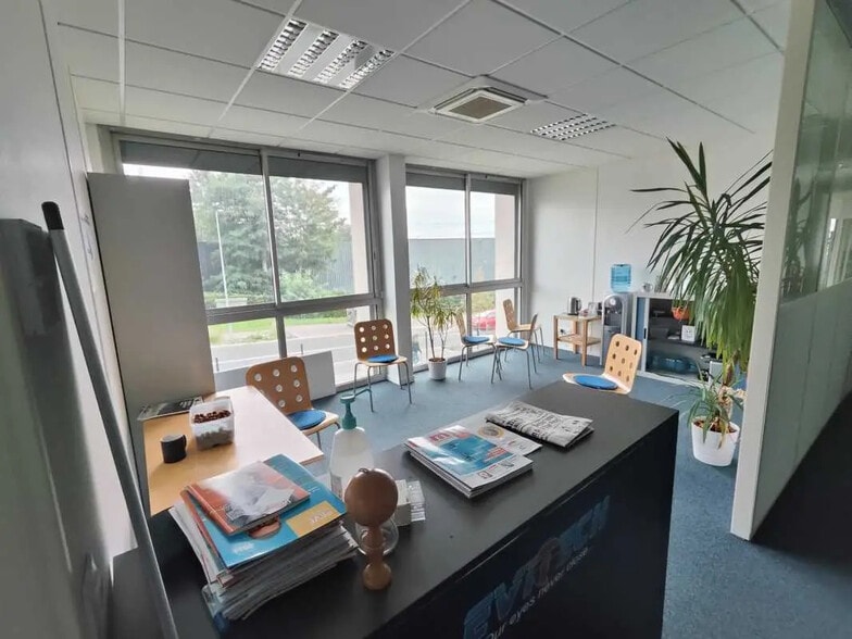 14 Avenue Du 1Er Mai, Palaiseau for sale - Building Photo - Image 3 of 11