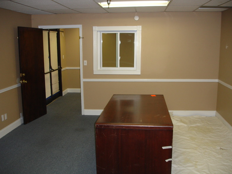 4854 Old National Hwy, College Park, GA for lease - Interior Photo - Image 3 of 27