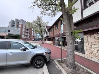 More details for 16 W Busse Ave, Mount Prospect, IL - Retail for Lease