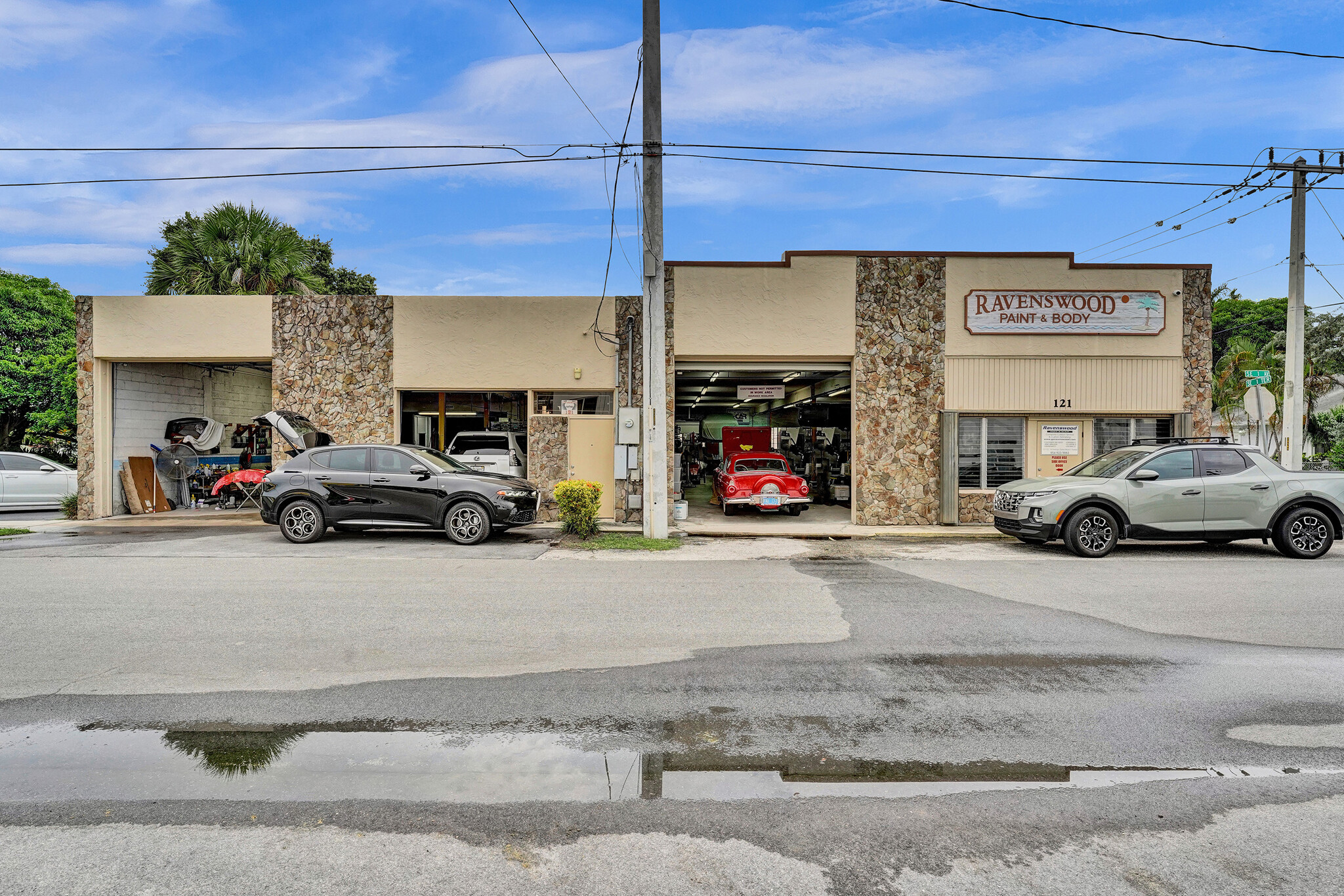 121 SE 1st Ave, Dania Beach, FL for lease Building Photo- Image 1 of 47