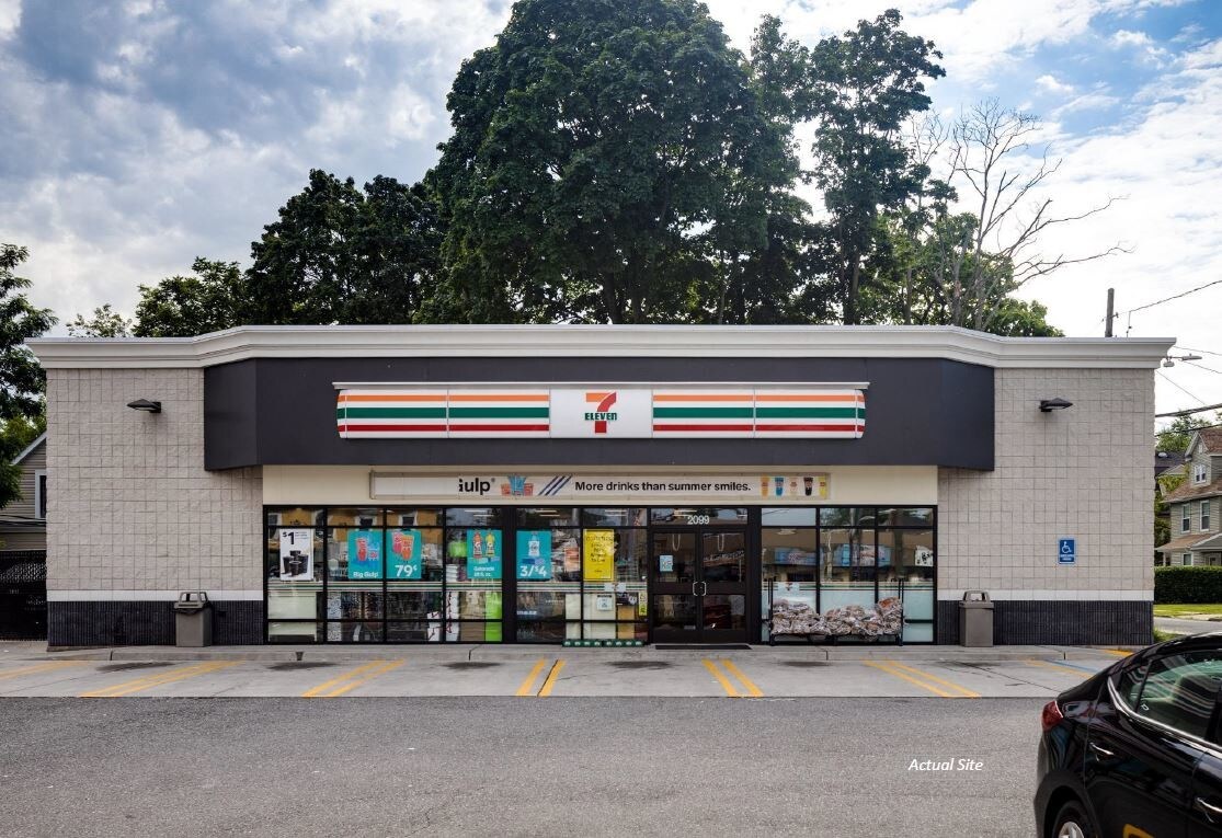 2099 Grand Ave, Baldwin, NY for sale Primary Photo- Image 1 of 1