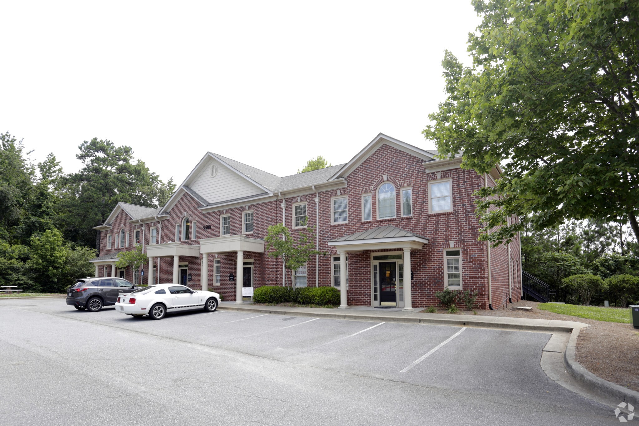 5480 McGinnis Village Pl, Alpharetta, GA for lease Primary Photo- Image 1 of 34