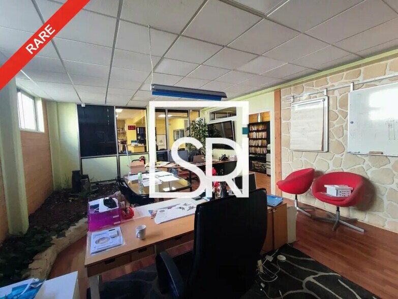 Office in Clermont-Ferrand for lease - Building Photo - Image 3 of 9