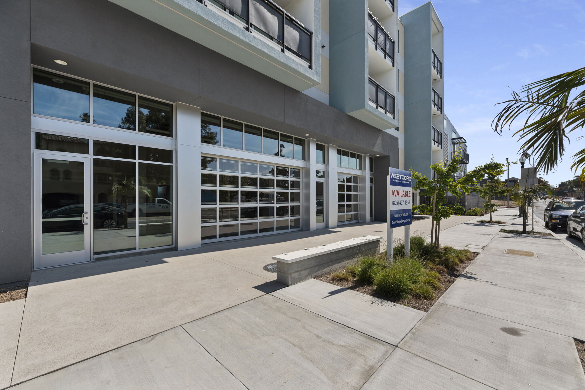 160 S Ventura Ave, Ventura, CA for lease Building Photo- Image 1 of 6