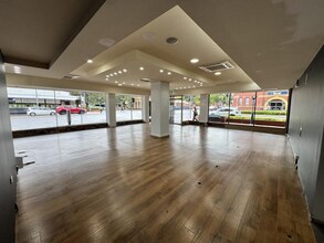 499 Dean St, Albury for lease Interior Photo- Image 1 of 3