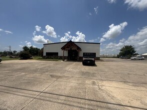 5516 S 28th St, Fort Smith, AR for lease Interior Photo- Image 1 of 15