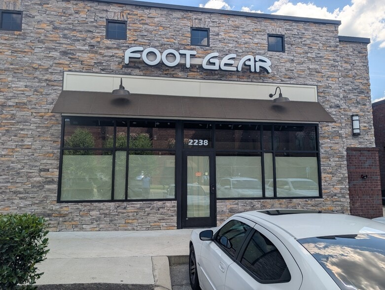 2238 N Mount Juliet Rd, Mount Juliet, TN for lease - Building Photo - Image 2 of 13