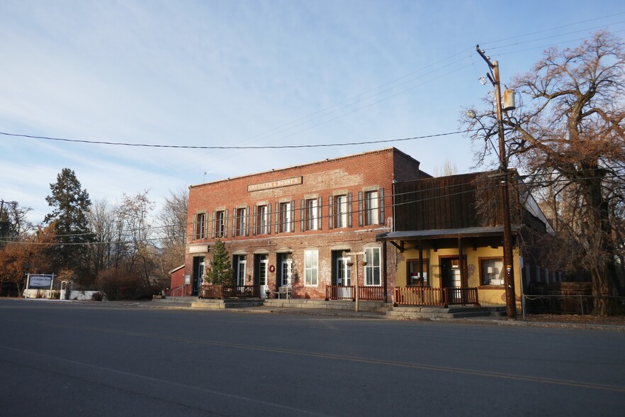 540 S Main St, Cedarville, CA for sale - Building Photo - Image 1 of 1