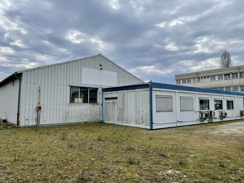 Flex in Nogent-sur-Oise for lease - Building Photo - Image 3 of 6