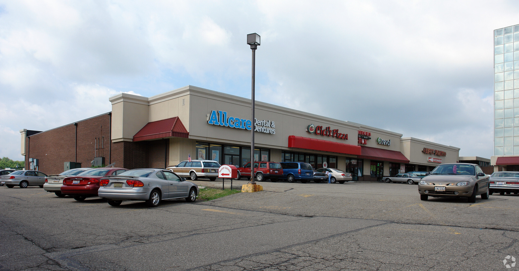 4400-4420 Belden Village St NW, Canton, OH for sale Primary Photo- Image 1 of 1