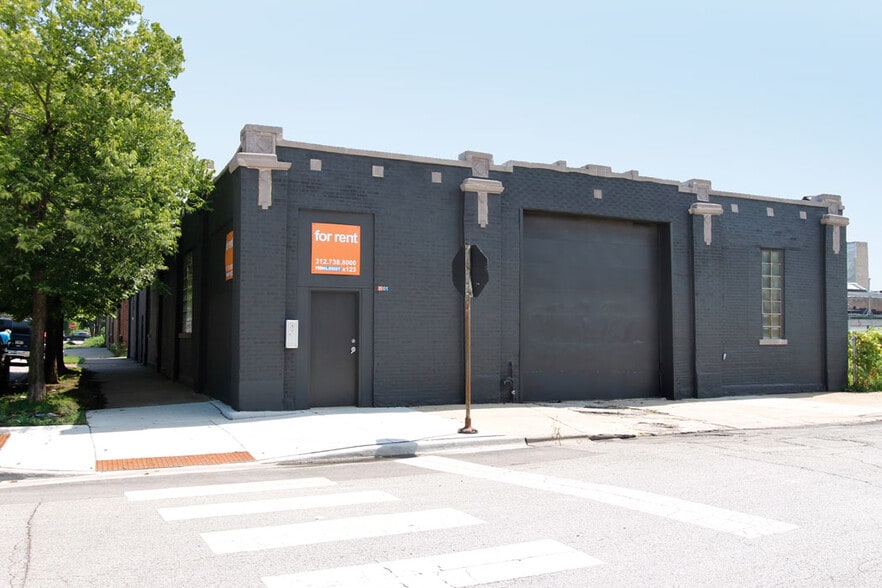 2101 S Peoria St, Chicago, IL for lease - Building Photo - Image 3 of 12