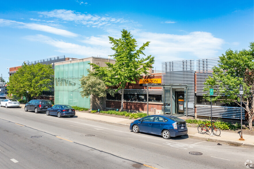 3401 N California Ave, Chicago, IL for lease - Building Photo - Image 1 of 3