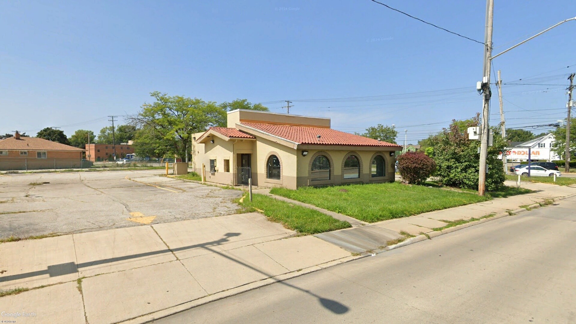 4450 Rocky River Dr, Cleveland, OH for lease Building Photo- Image 1 of 19