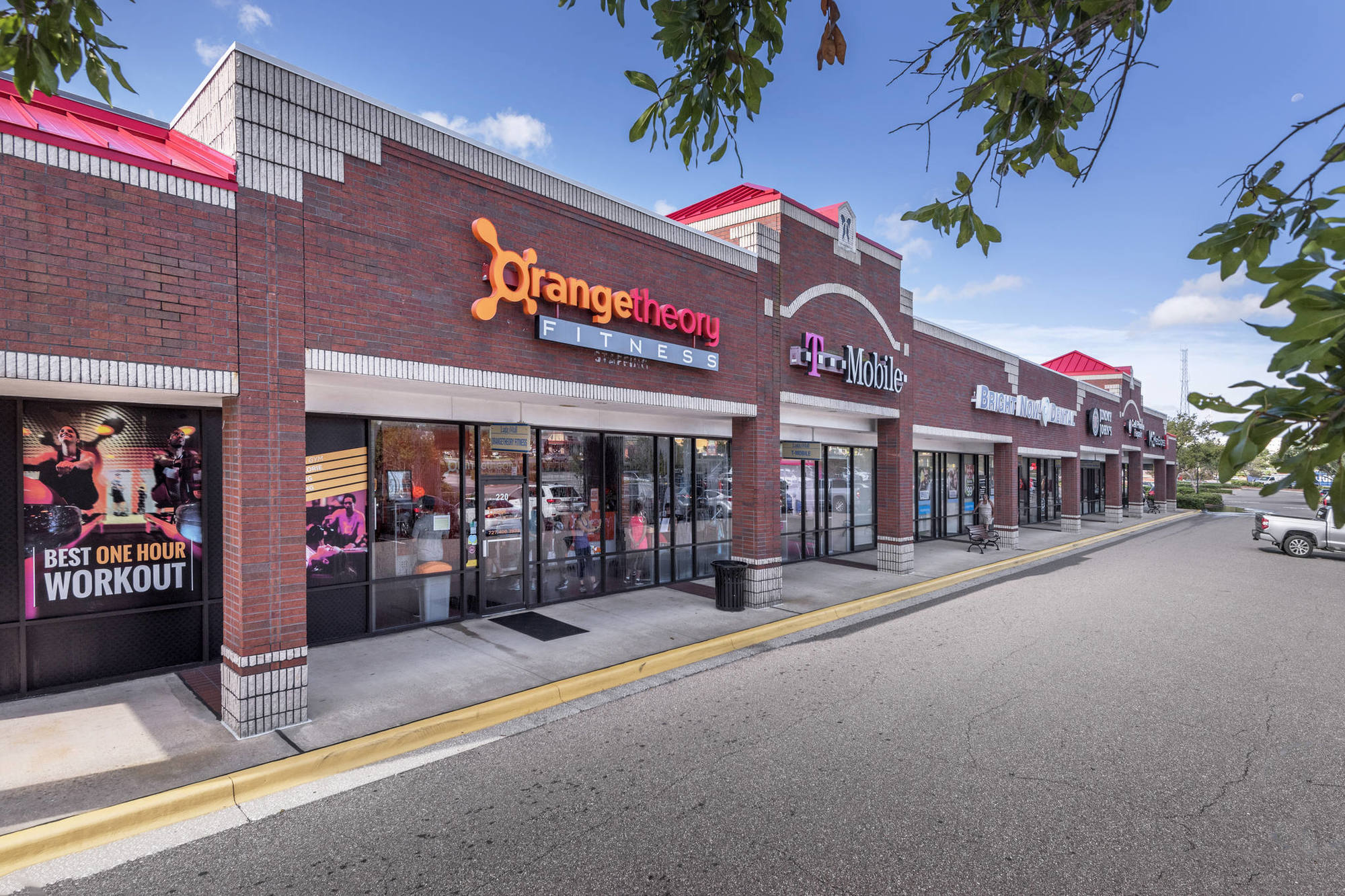 10500 Ulmerton Rd, Largo, FL for lease Primary Photo- Image 1 of 9